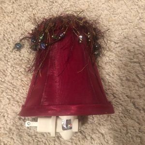 MaroonOutlet cover